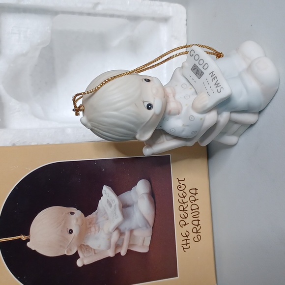 Precious Moments Other - 1983 Enesco Precious Moments E0517 the perfect grandpa ornament